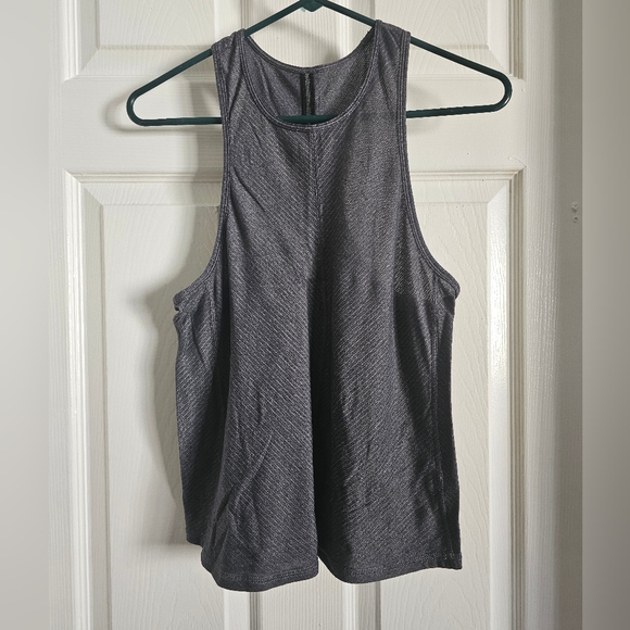 Lululemon razorback tank - Picture 1 of 12